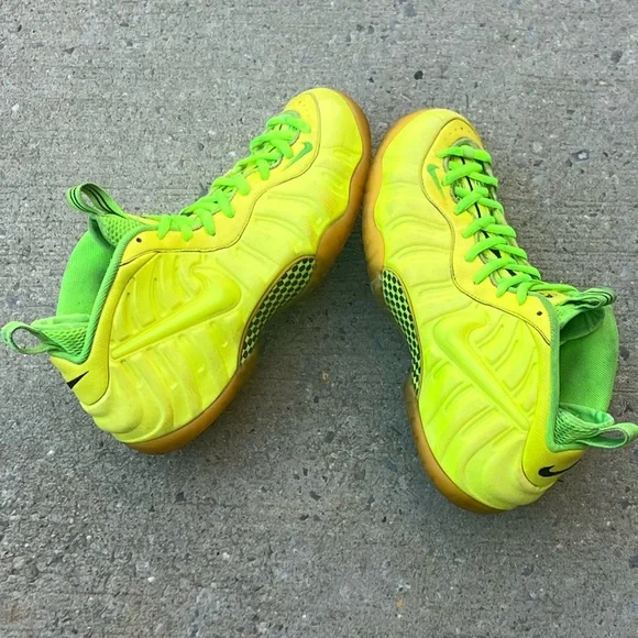 NIKE AIR FOAMPOSITE PRO VOLT NEON YELLOW PENNY ONE 1 624041-700
